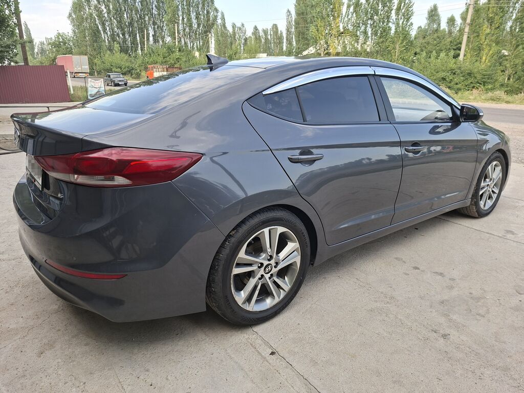 Hyundai Avante: 2018 г., 1.6 л, Автомат, Бензин, Седан: фото 6