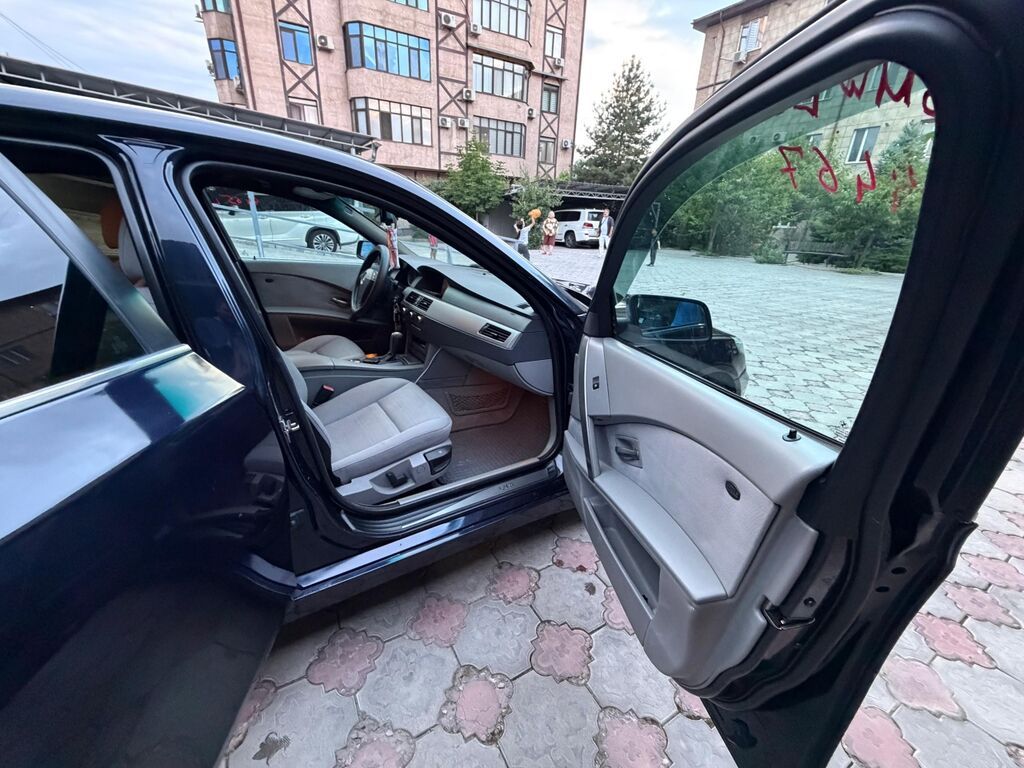 BMW 5 series: 2006 г., 3 л, Автомат, Бензин, Седан: фото 4
