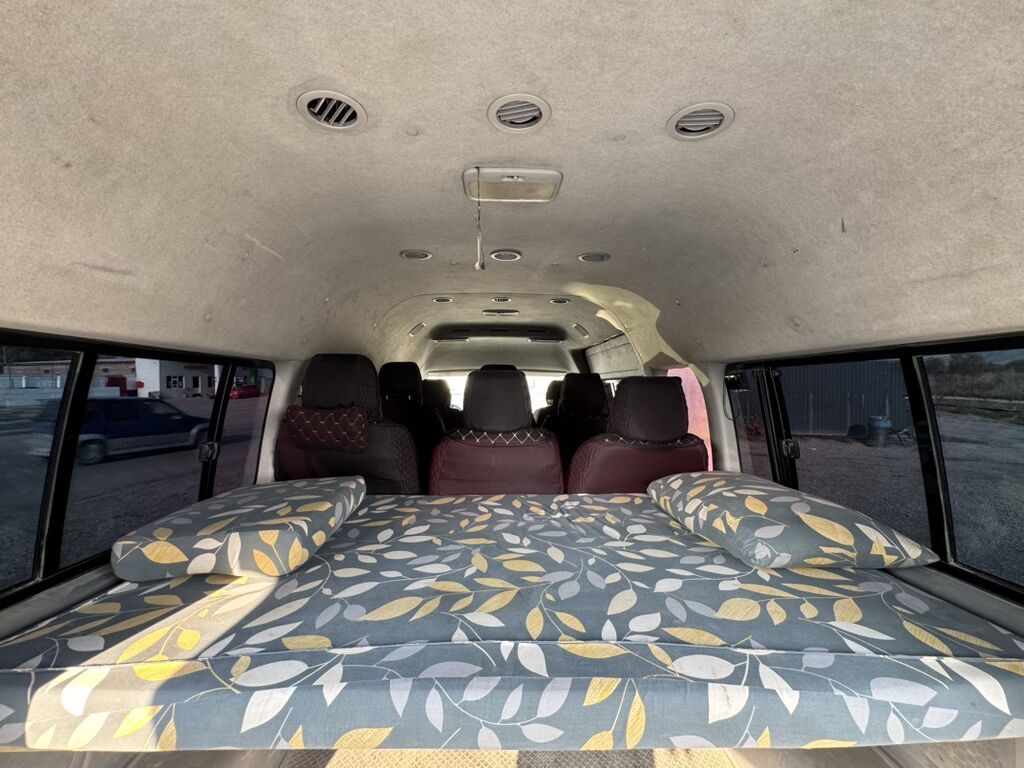 Toyota Hiace: 2008 г., 2.7 л, Механика, Дизель, Минивэн: фото 6