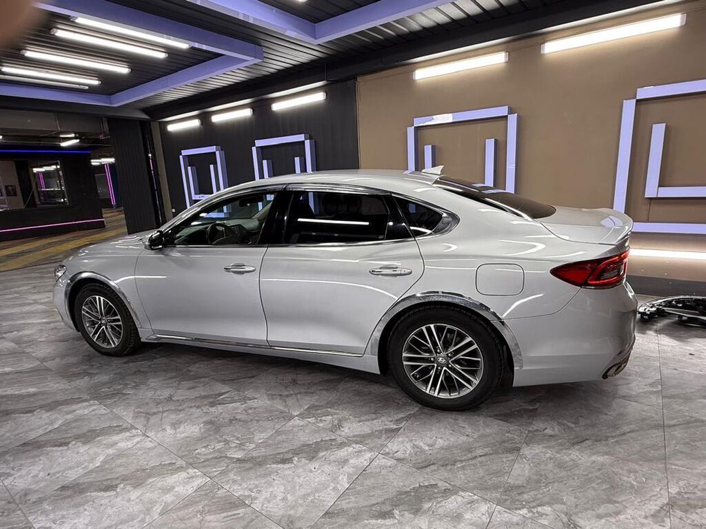 Hyundai Grandeur: 2018 г., 3 л, Автомат, Газ, Седан: фото 6