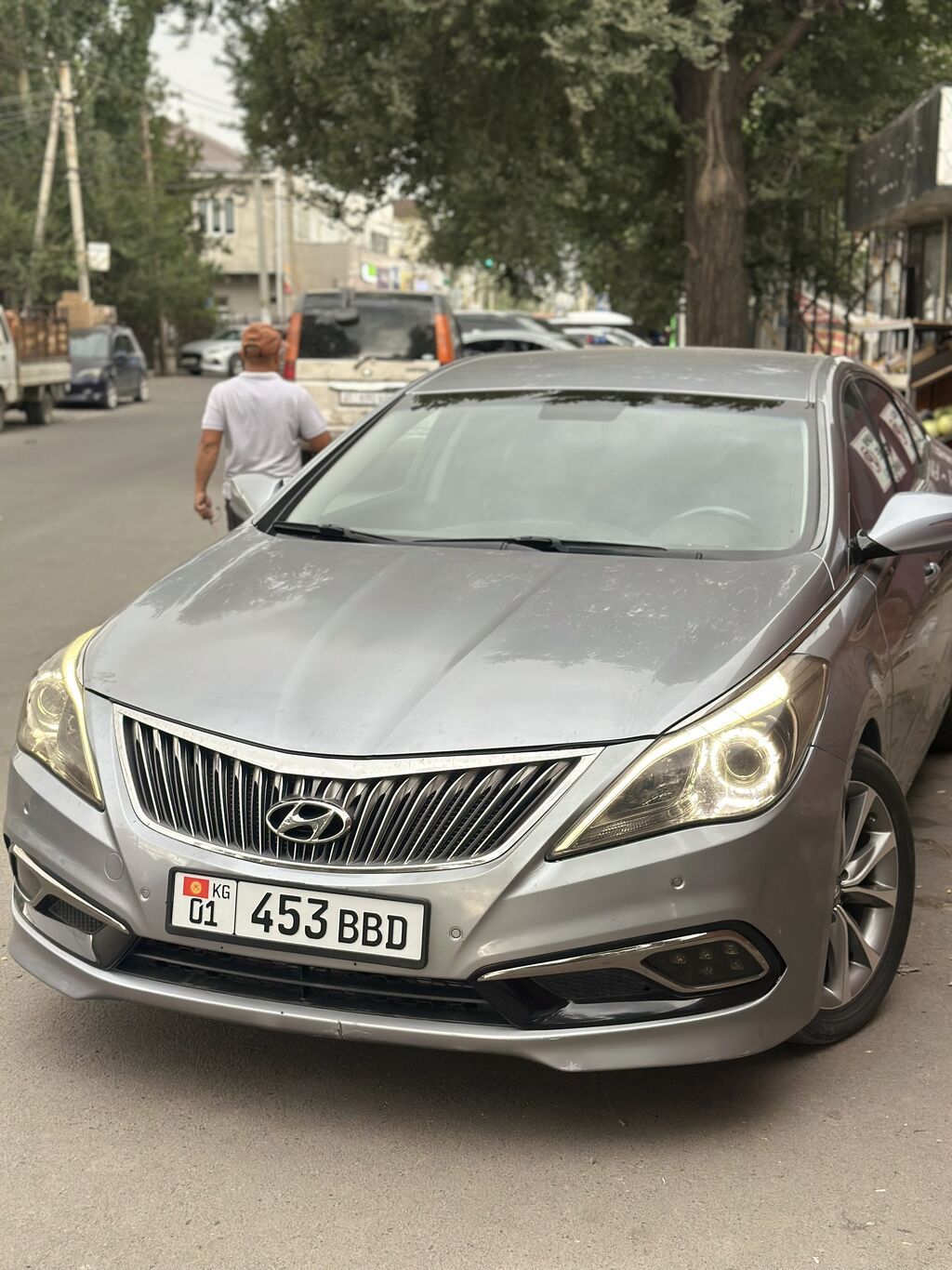 Hyundai Grandeur: 2015 г., 3 л, Автомат, Бензин, Седан: фото 3