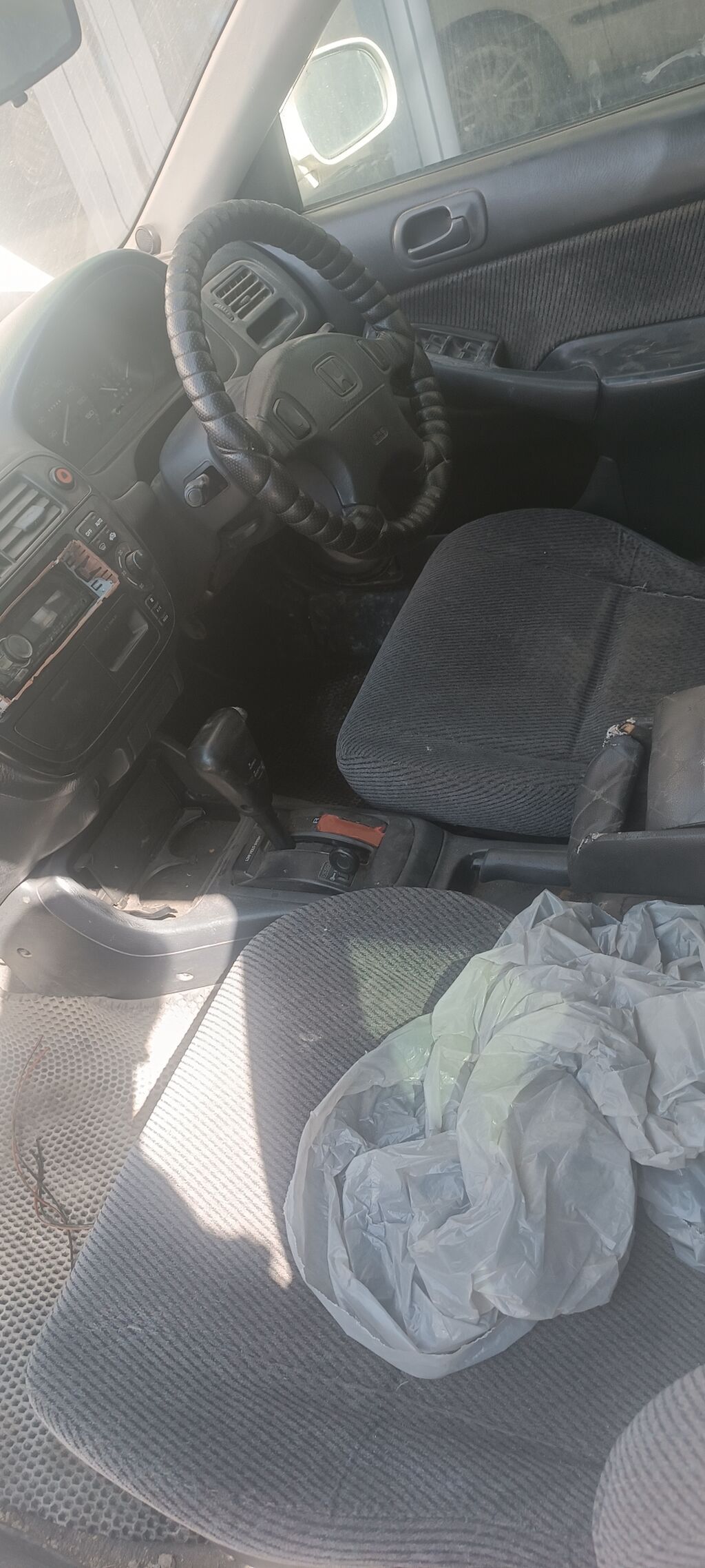 Honda Civic: 1996 г., Бензин, Седан: фото 5