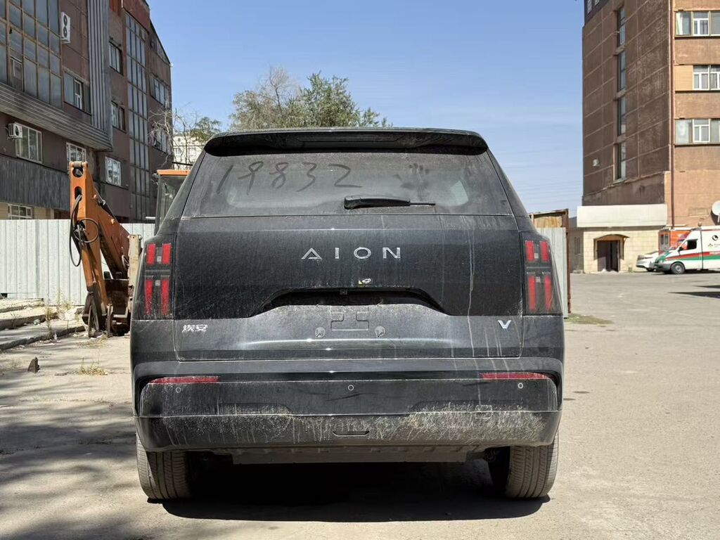 AION (электромобиль, кроссовер) Основные характеристики: - Полностью: фото 8