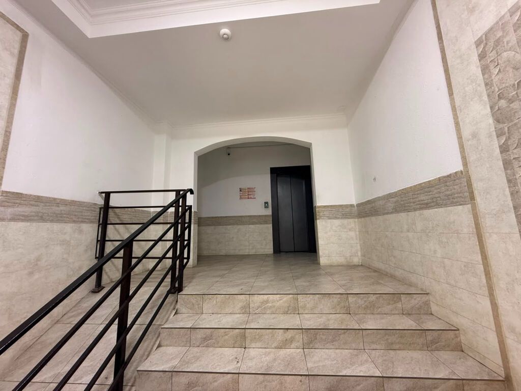 2 комнаты, 57 м², ул. Баха / Гагарина 106 серия улучшенная, 1 этаж, Евроремонт: фото 8