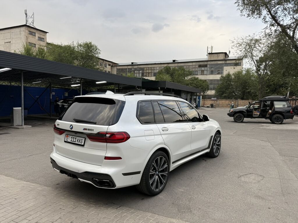 BMW X7: 2020 г., 4.4 л, Автомат, Бензин, Кроссовер: фото 5