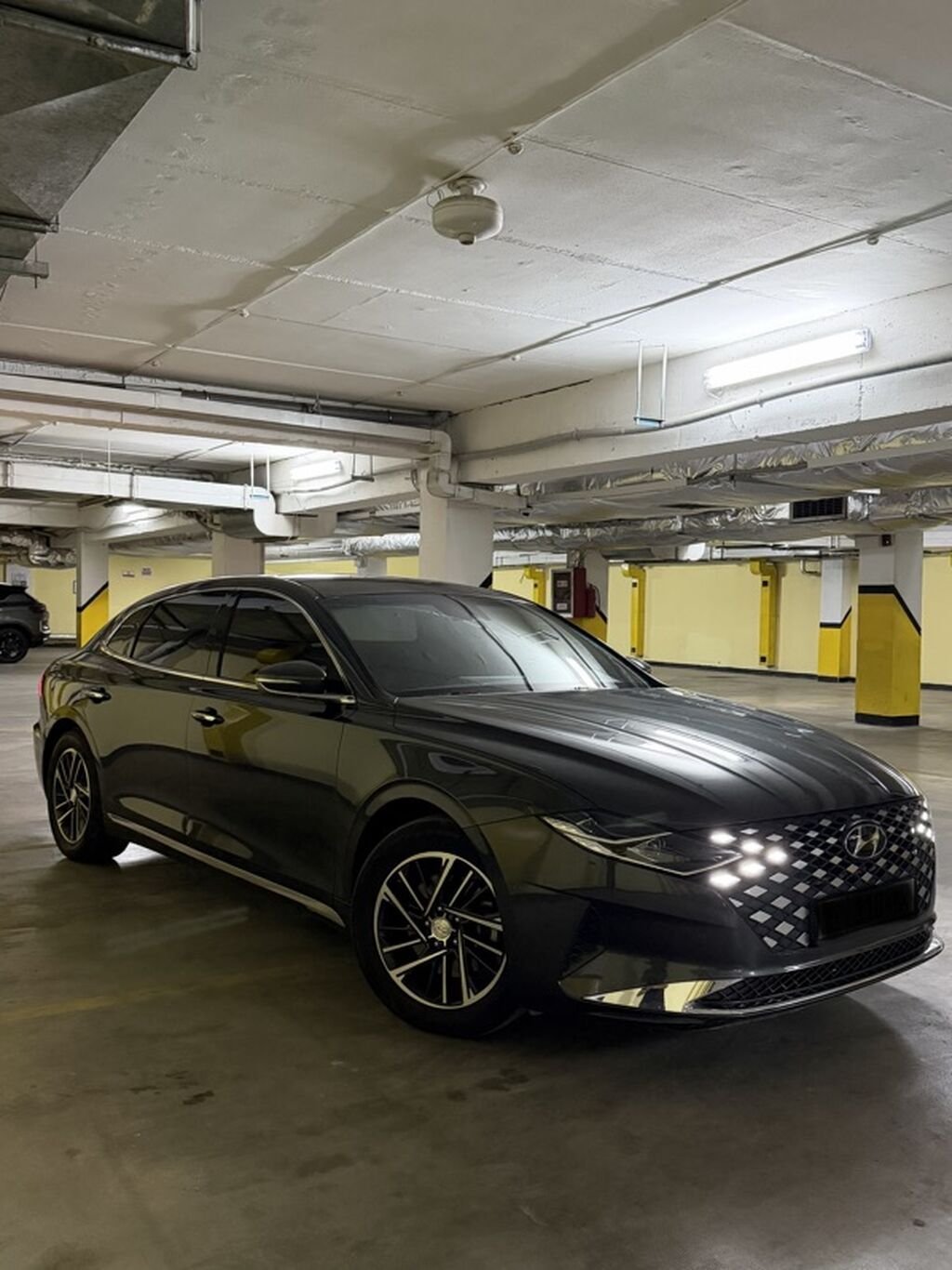 Hyundai Grandeur: 2020 г., 3 л, Автомат, Газ, Седан: фото 1