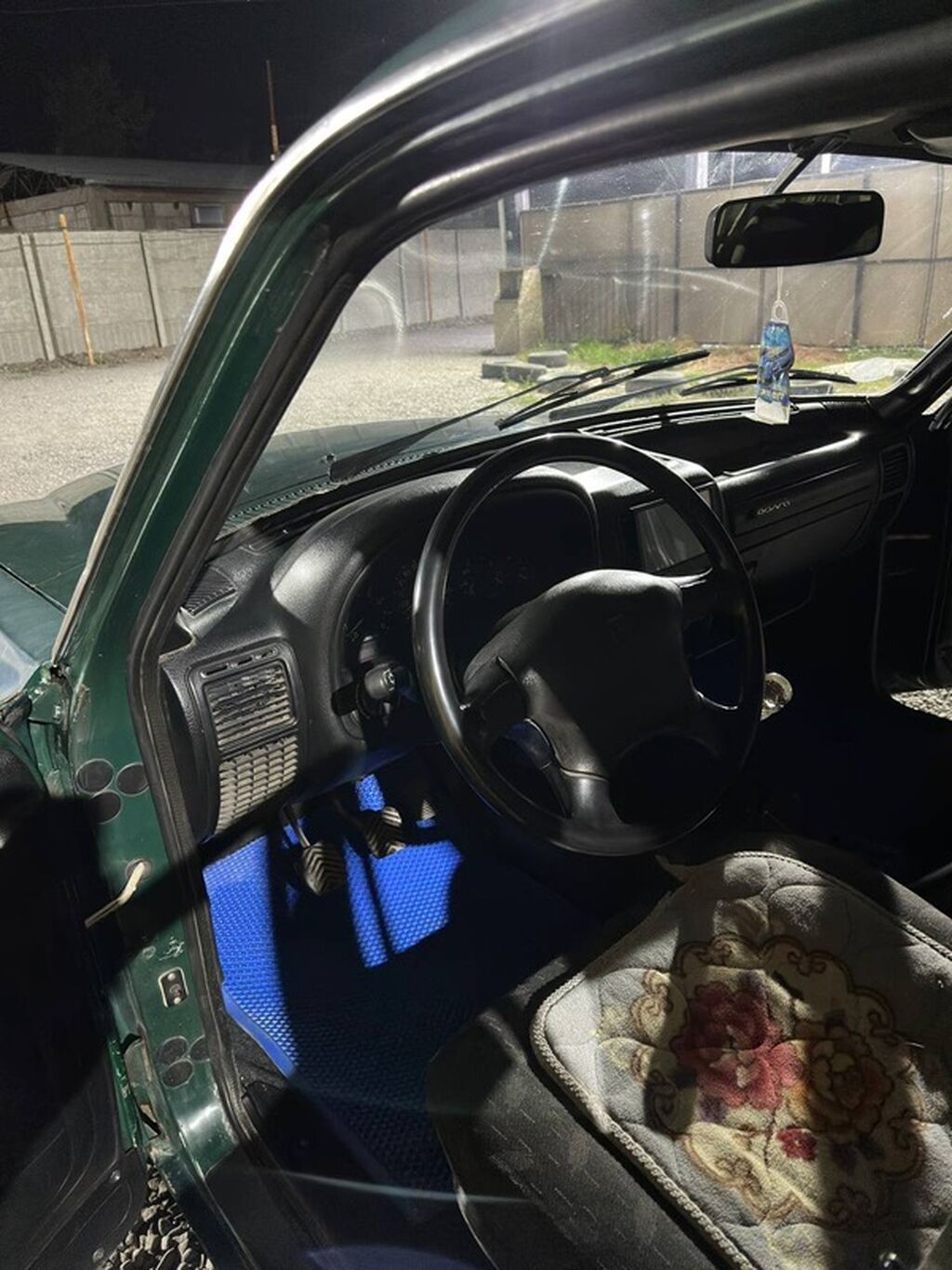 ГАЗ 3102 Volga: 1999 г., 2.5 л, Механика, Бензин, Седан: фото 4