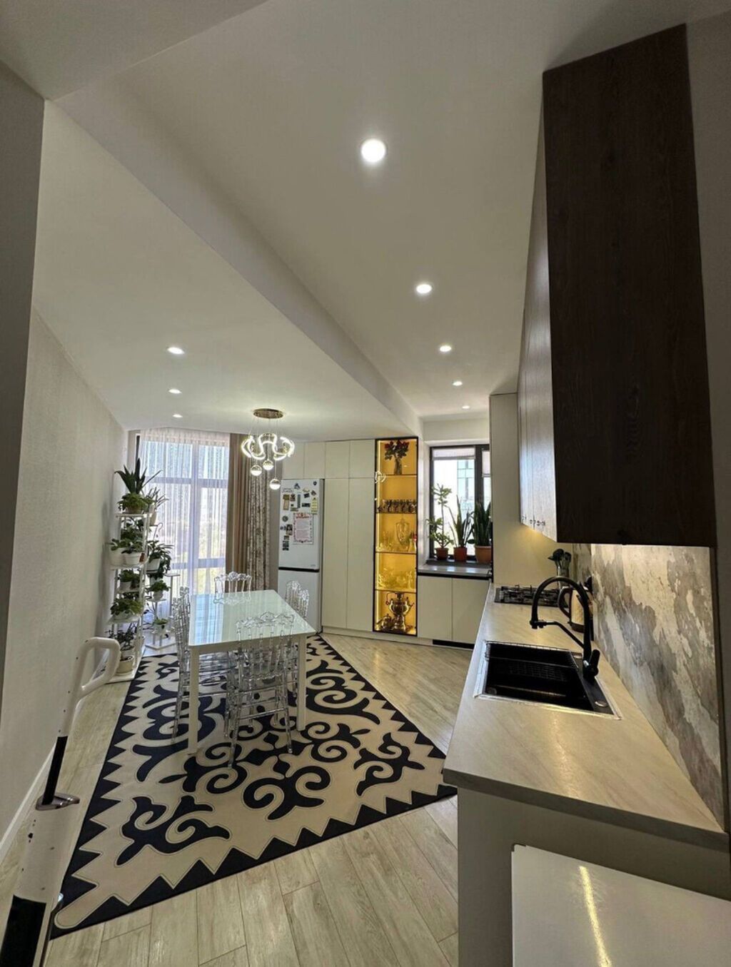 3 комнаты, 115 м², 7 мкр Элитка, 12 этаж, Свежий ремонт: фото 2
