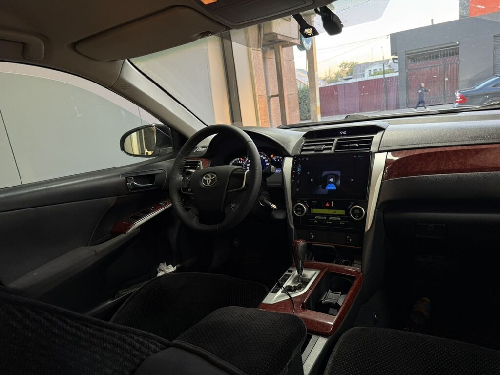 Toyota Camry: 2012 г., 2.5 л, Автомат, Бензин, Седан: фото 8