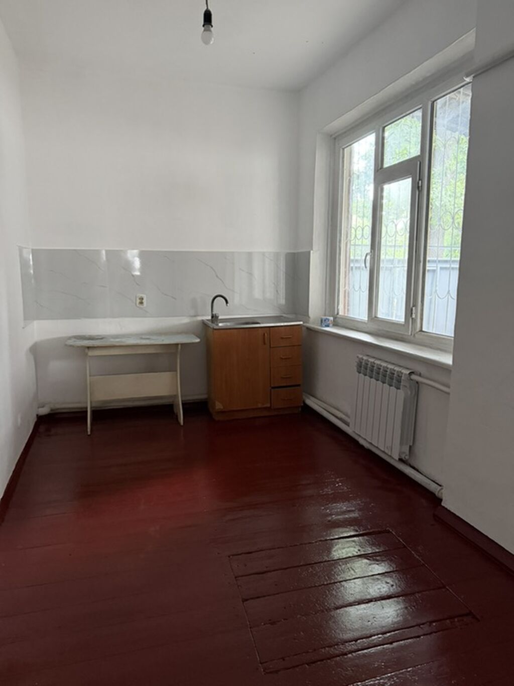 45 м², 3 комнаты, Бронированные двери, Парковка, Подвал, погреб
