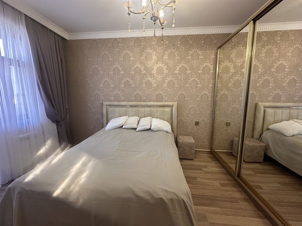 2 otaqlı, Yeni tikili, m. Koroğlu, 75 kv. m