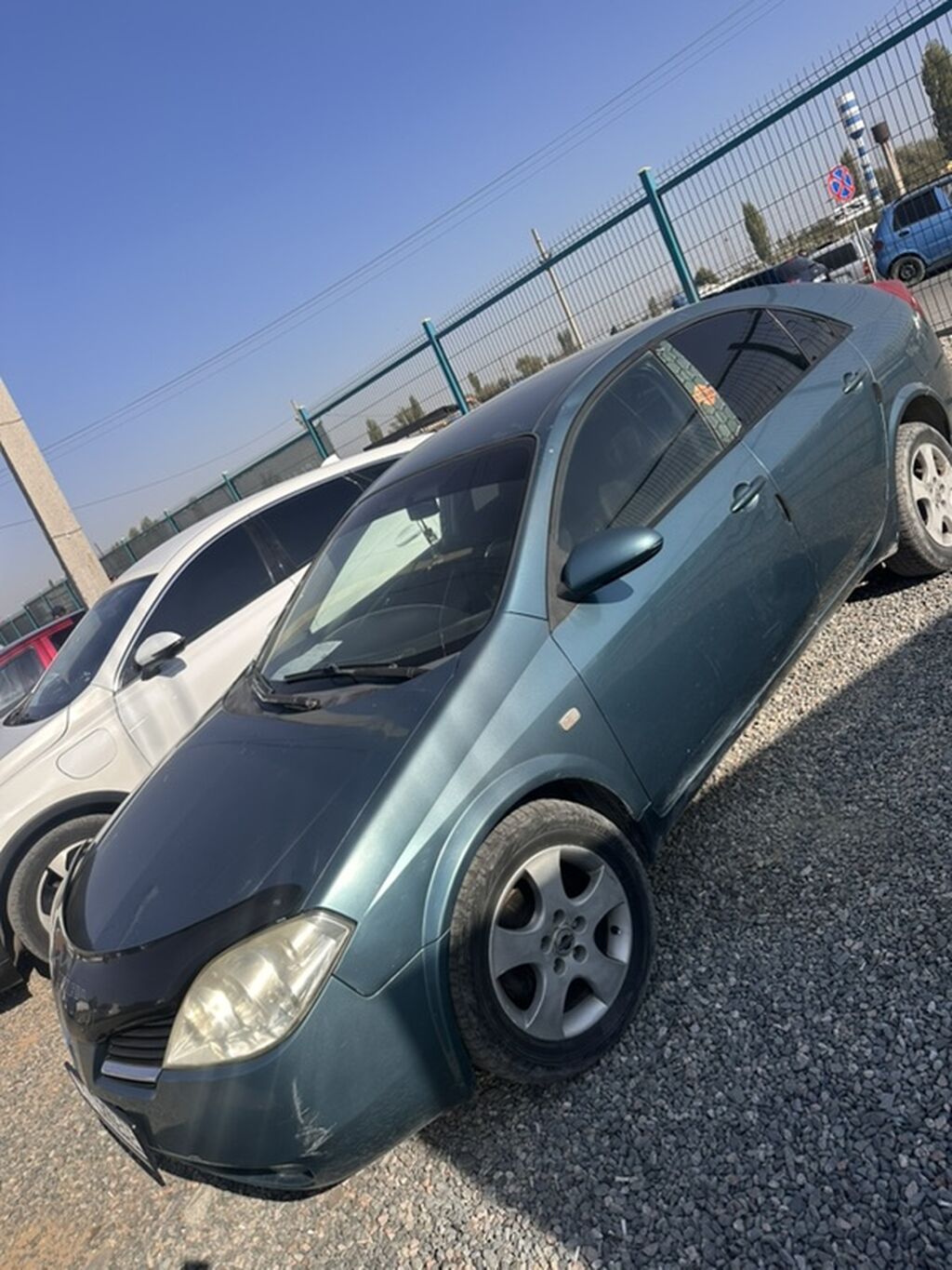 Nissan Primera: 2002 г., 2 л, Механика, Бензин, Лифтбек: фото 4