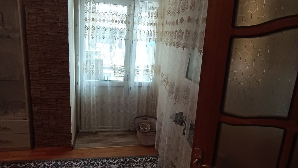 Xırdalan, 3 otaqlı, Köhnə tikili, 75 kv. m