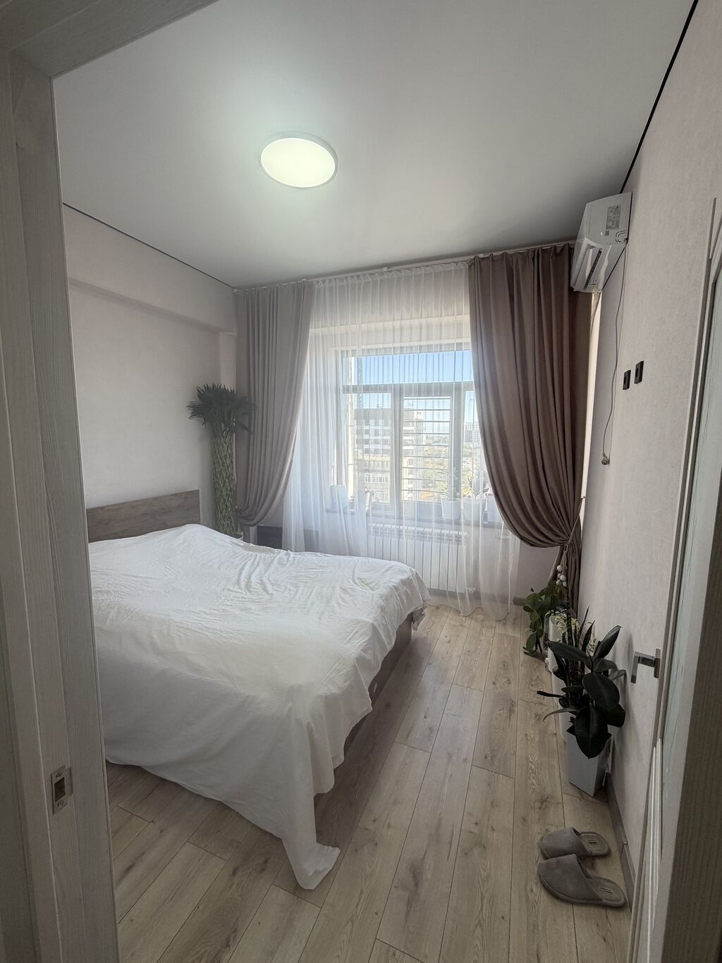 3 комнаты, 56 м², 12 мкр Элитка, 11 этаж: фото 1