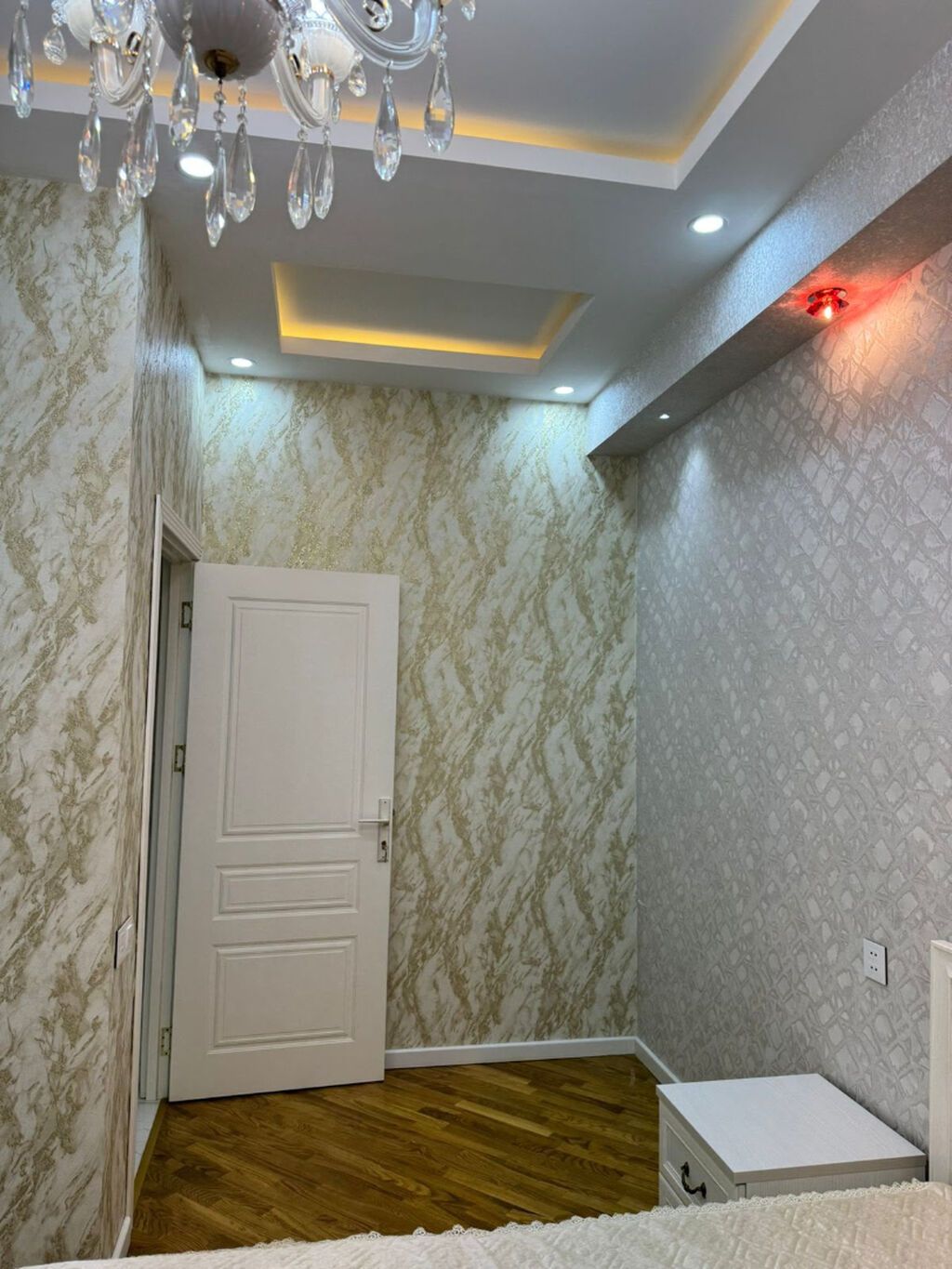 Nizami rayonu, Qara Qarayev metrosunun çıxışı, yeni tikili, 20