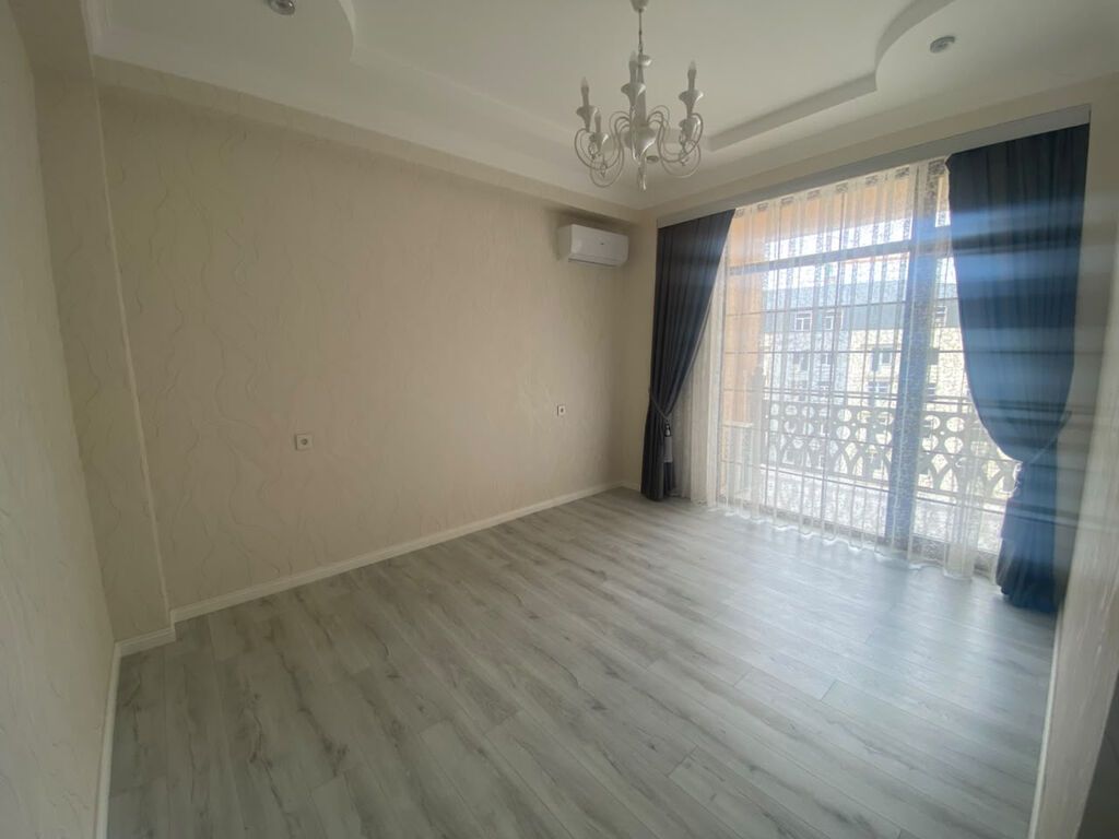3 otaqlı, Yeni tikili, 92 kv. m