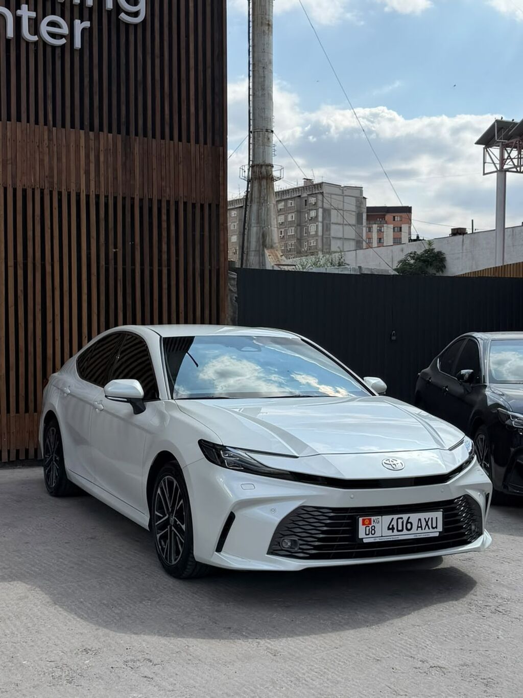 Toyota Camry: 2024 г., 2.5 л, Автомат, Бензин, Седан: фото 3
