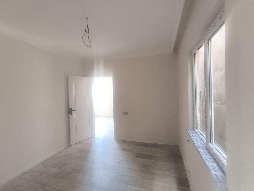 3 otaqlı, 70 kv. m, Yeni təmirli
