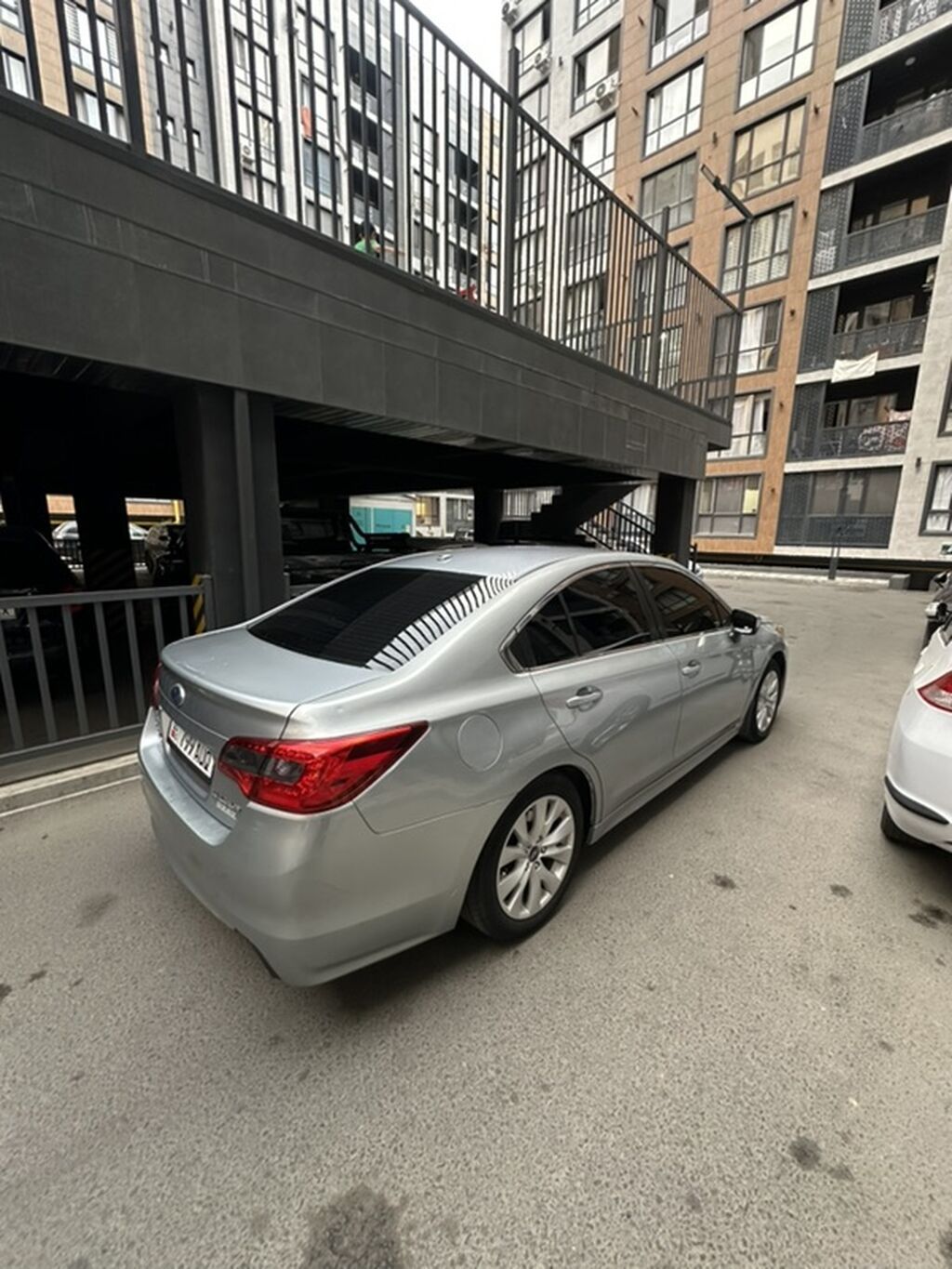 Subaru Legacy: 2015 г., 2.5 л, Вариатор, Бензин, Седан: фото 5