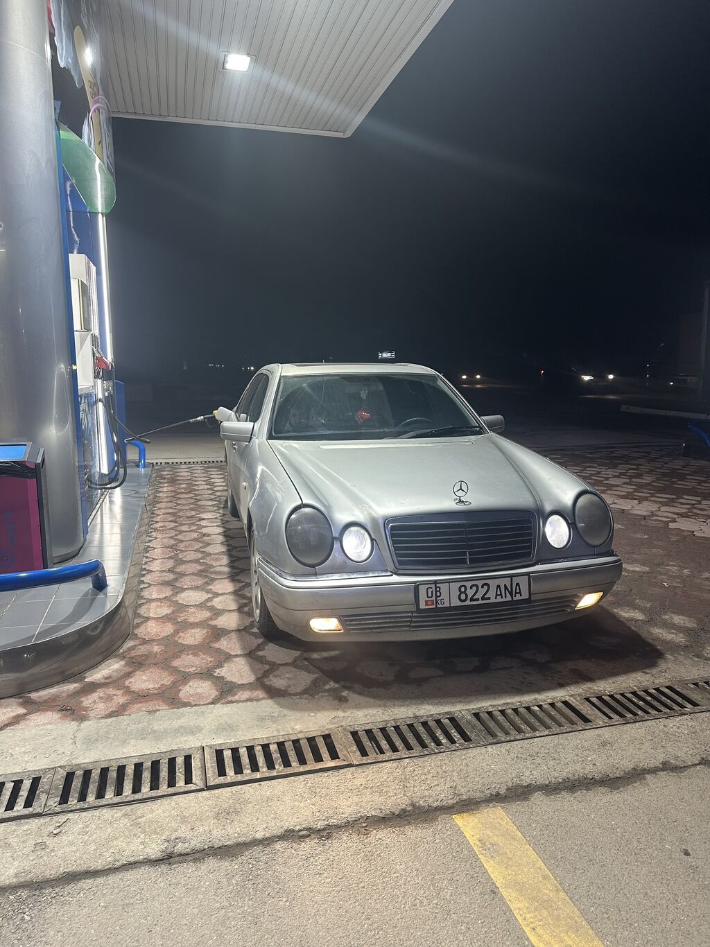 Mercedes-Benz E-Class: 1999 г., 4.3 л, Автомат, Седан: фото 6