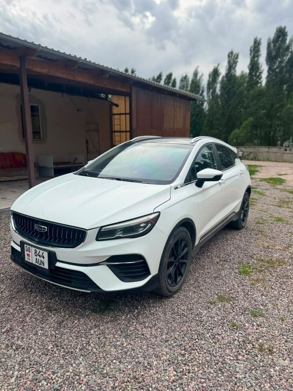 Geely Coolray: 2021 г., 1.4 л, Вариатор, Бензин, Кроссовер: фото 3