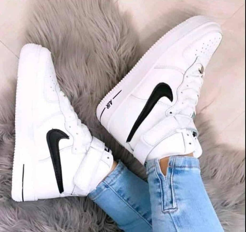 Patike: NIKE PATIKE na lalafo.rs Patike: NIKE PATIKE