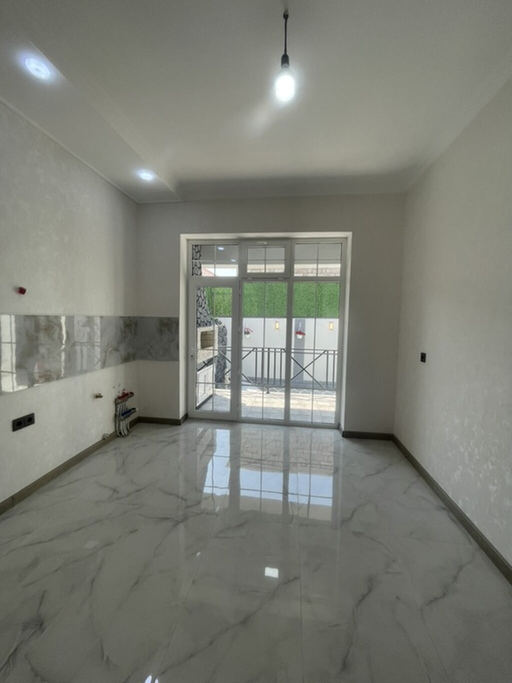 4 otaqlı, 143 kv. m, Kredit yoxdur, Yeni təmirli