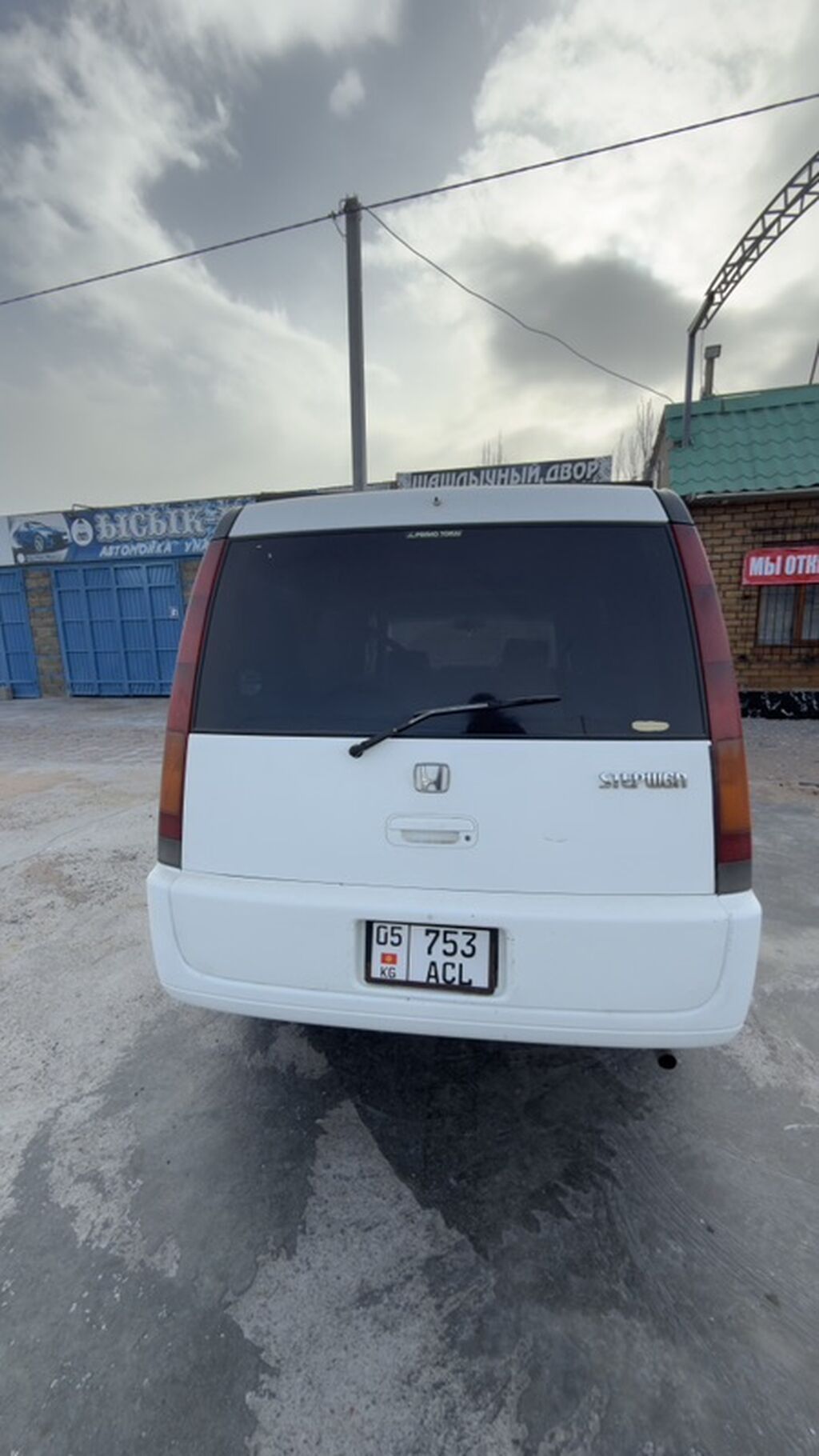 Honda Stepwgn: 2000 г., 2 л, Автомат, Газ, Минивэн: фото 4