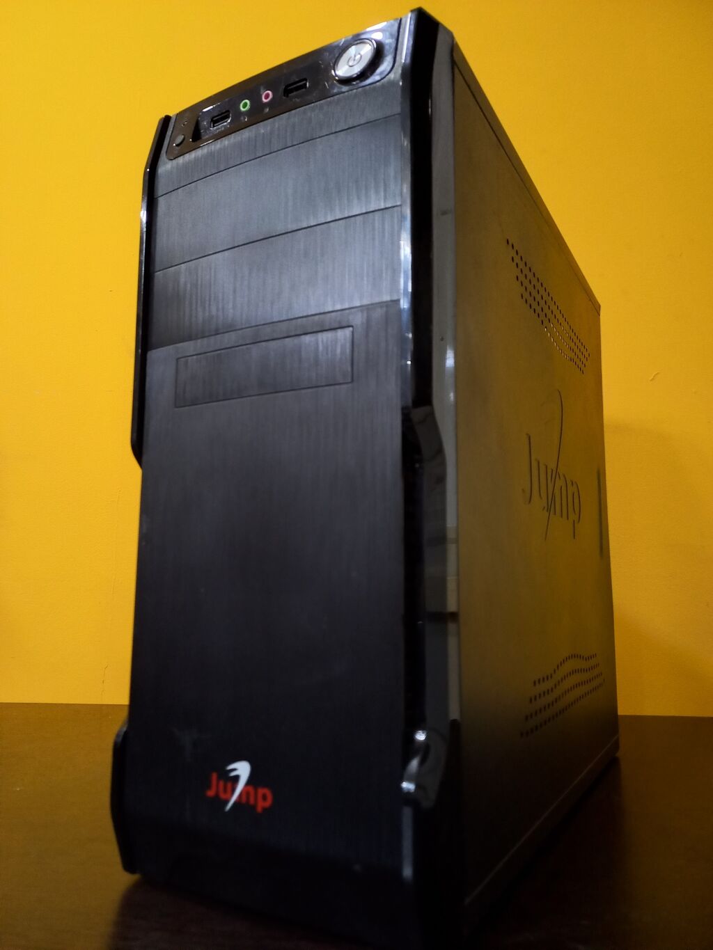 Корпус для компьютера. Имеютмя другие модели,: 1100 KGS Корпусы ПК ...