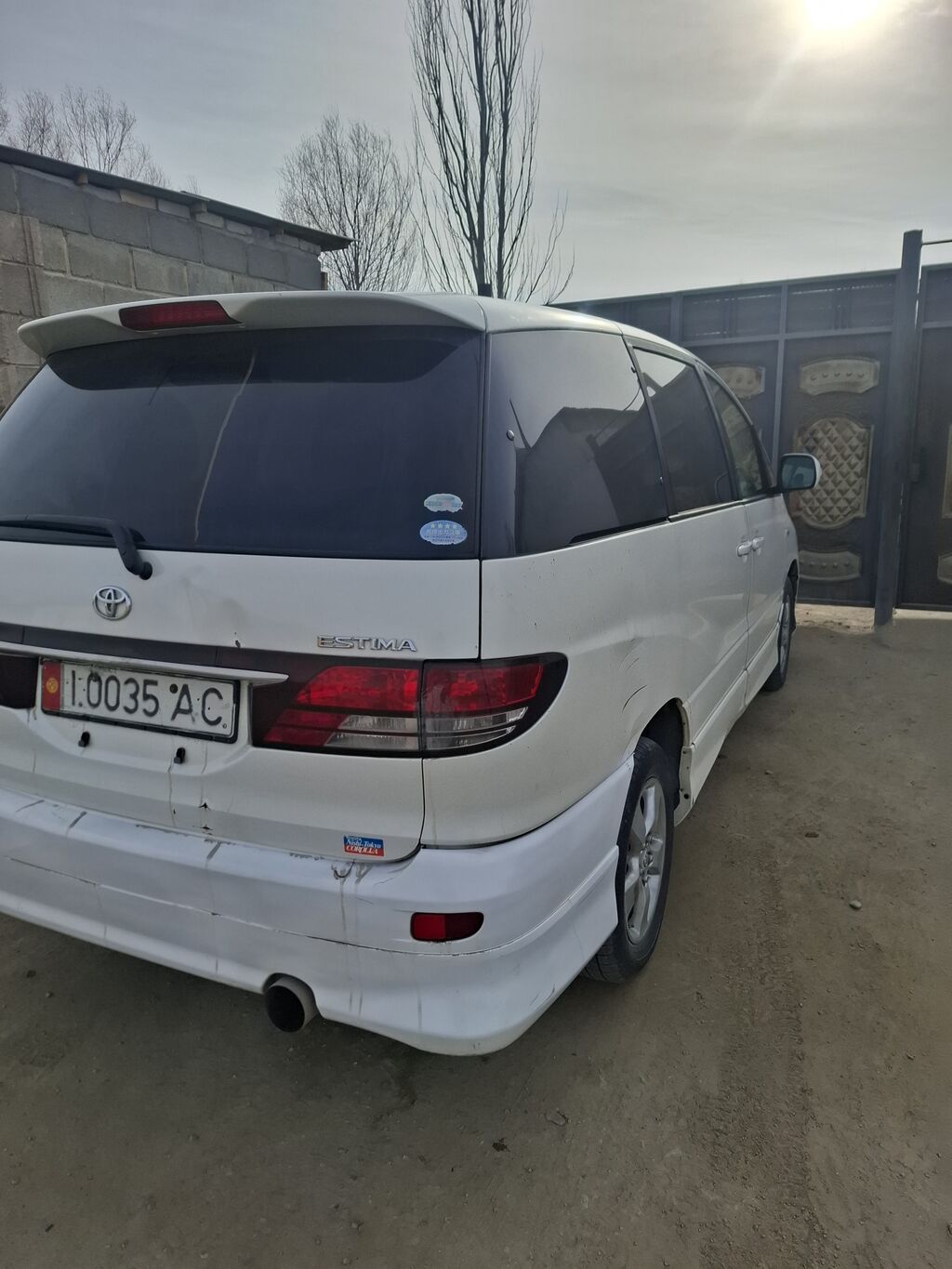 Toyota Estima: 2004 г., 2.4 л, Автомат, Газ, Минивэн: фото 2