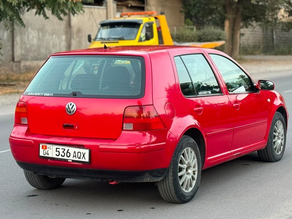 Volkswagen Golf: 2006 г., 1.6 л, Автомат, Бензин, Хэтчбэк: фото 4