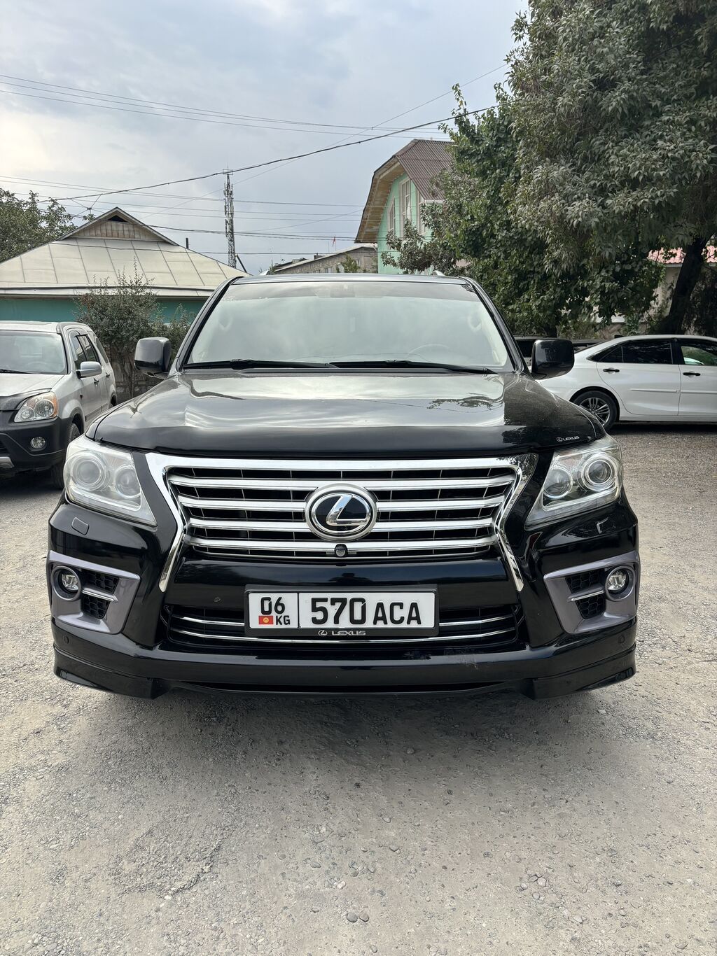 Lexus LX: 2008 г., 5.7 л, Автомат, Газ, Внедорожник: фото 1