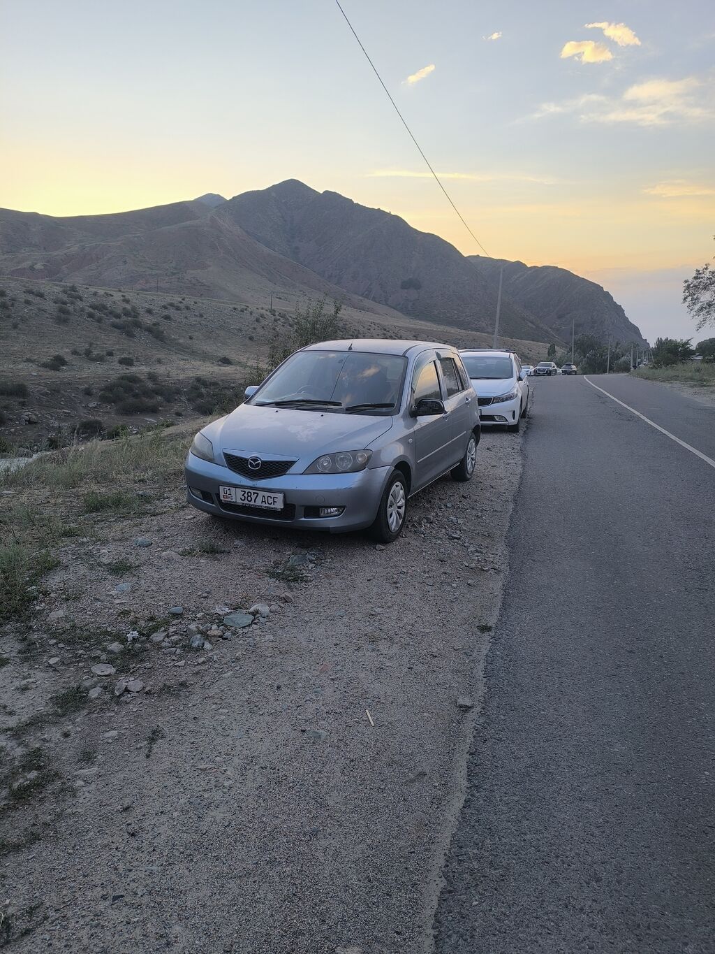 Mazda Demio: 2003 г., 1.3 л, Автомат, Бензин, Хэтчбэк: фото 3