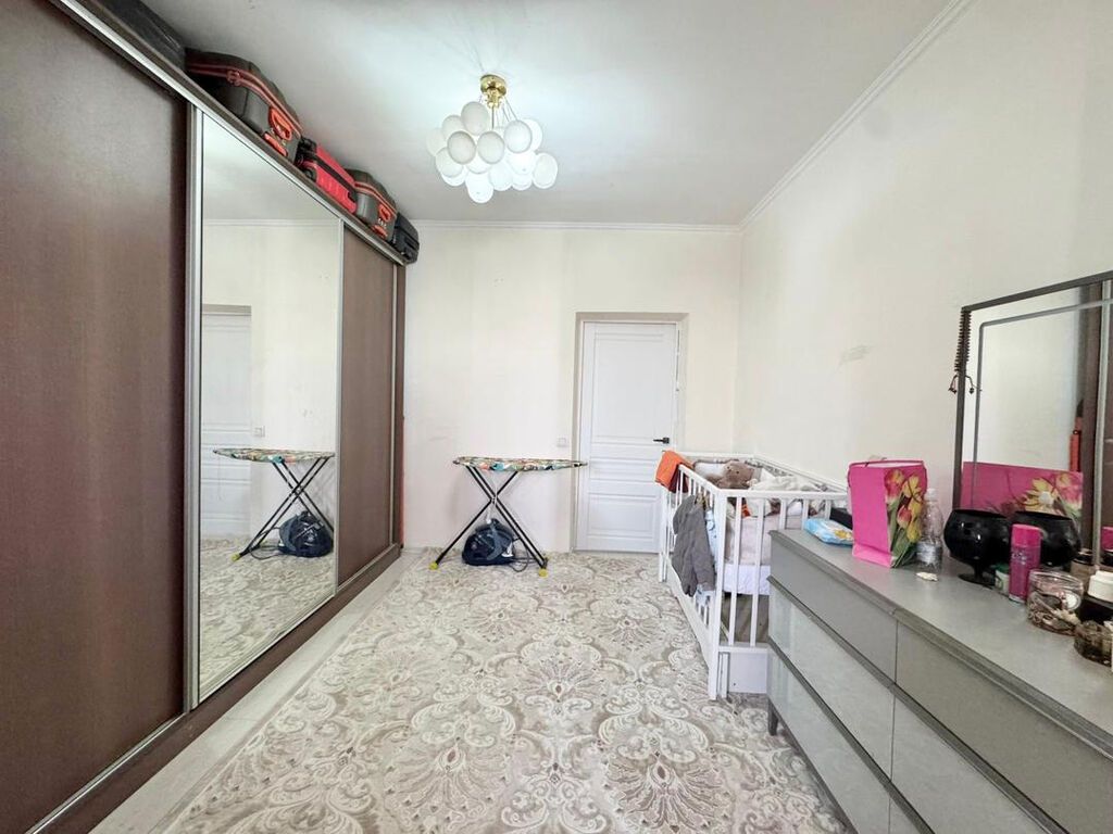 2 комнаты, 64 м², Асанбай мкр Элитка, 12 этаж, Евроремонт