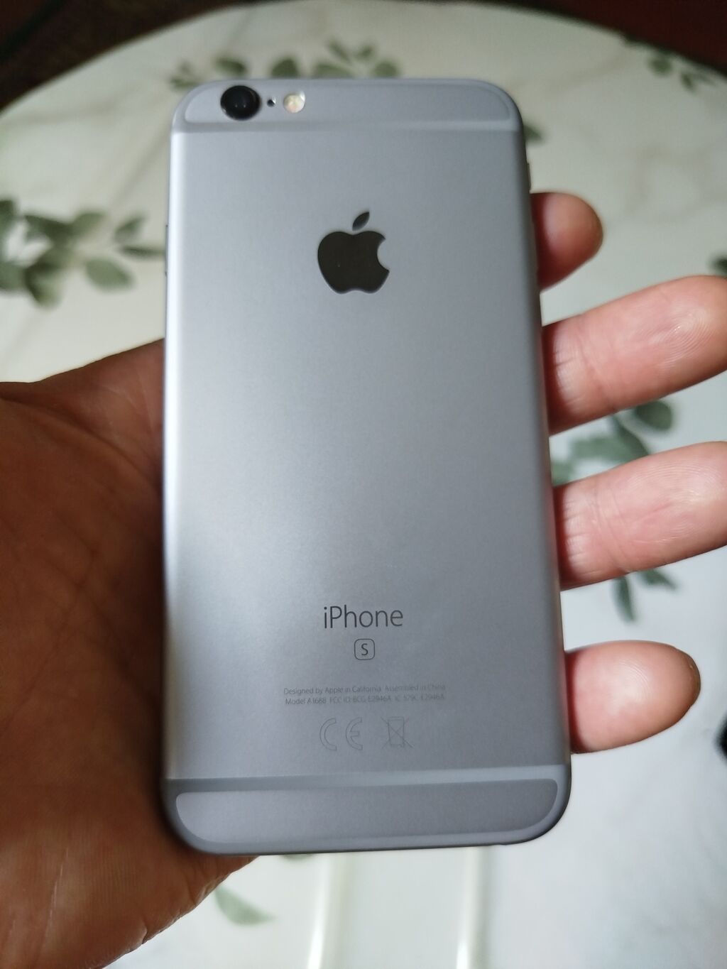 IPhone 6s, 32 ГБ, Space Gray. акб. 80%. Идеальное состояние, Все: фото 4