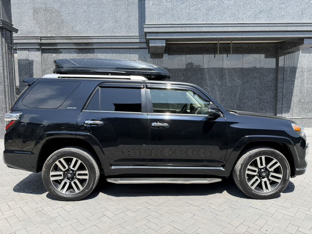 Toyota 4Runner: 2020 г., Внедорожник: фото 3