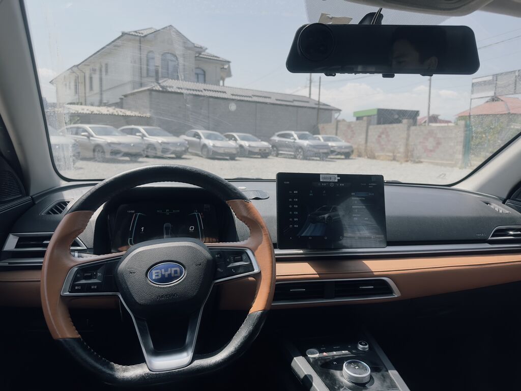 BYD E2: 2022 г., 0.1 л, Автомат, Электромобиль, Хэтчбэк: фото 2