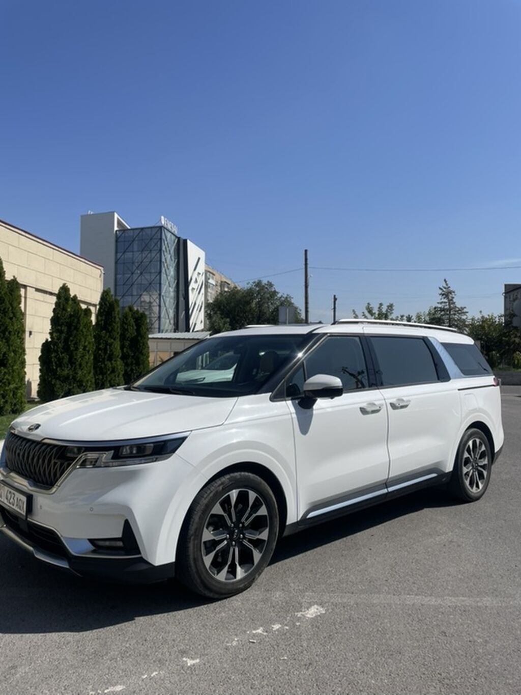Kia Carnival: 2021 г., 2.2 л, Автомат, Дизель, Минивэн: фото 2