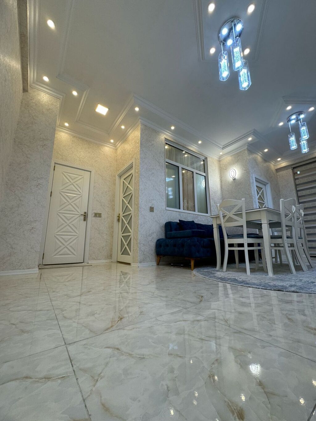 4-cü mikrorayon, 3 otaqlı, Yeni tikili, m. Memar Əcəmi, 63 kv. m