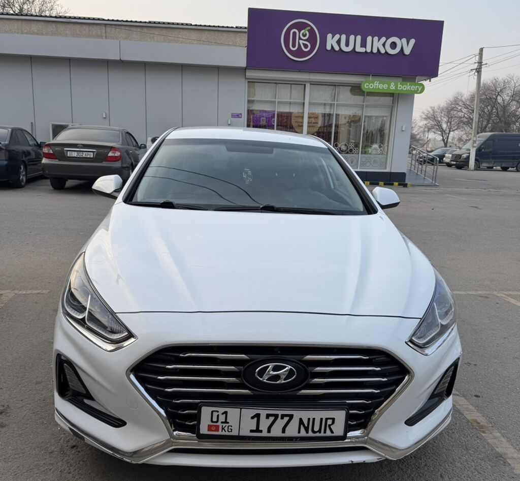 Hyundai Sonata