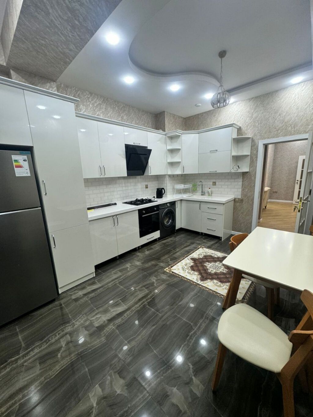 3-room new-build apartment for rent in Zümrüd Residence, 115 m², 1 400 AZN/mo, photo 5 / 12