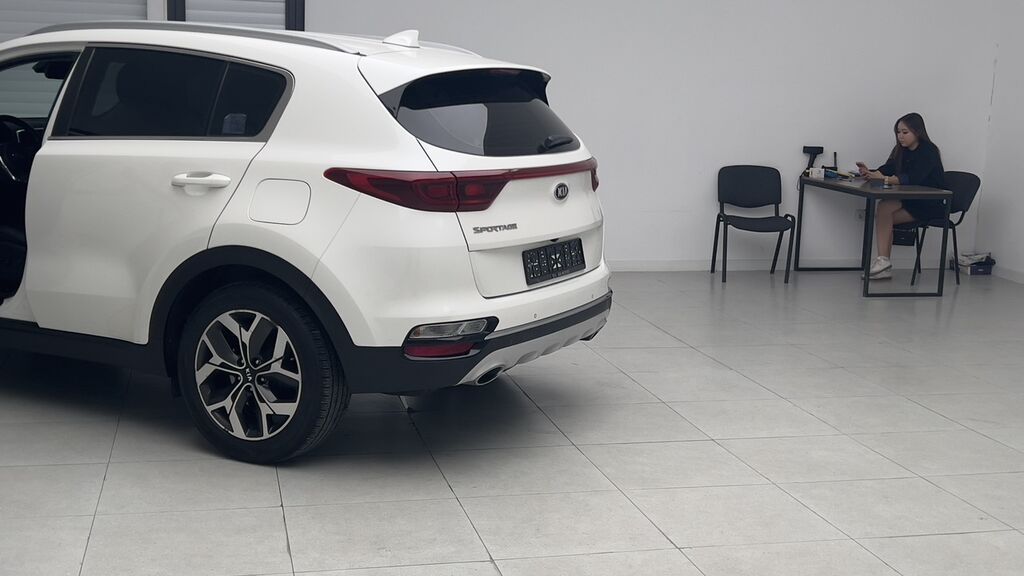 Kia Sportage: 2021 г., 2 л, Автомат, Дизель, Кроссовер — фото 4