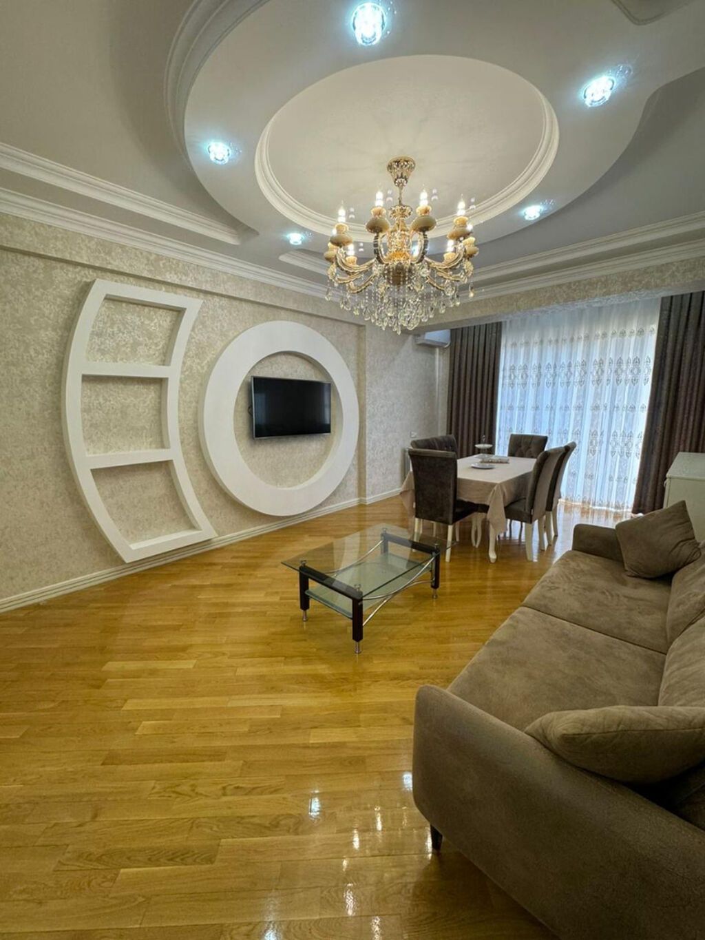 Park Azure Residence-də 2 otaqlı kirayə mənzil Ünvan: Bakı, 8 Noyabr