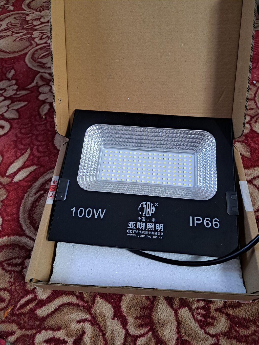 Светодиодный прожектор Yaming, 100W, IP66. Особенности: - Мощность: фото 2