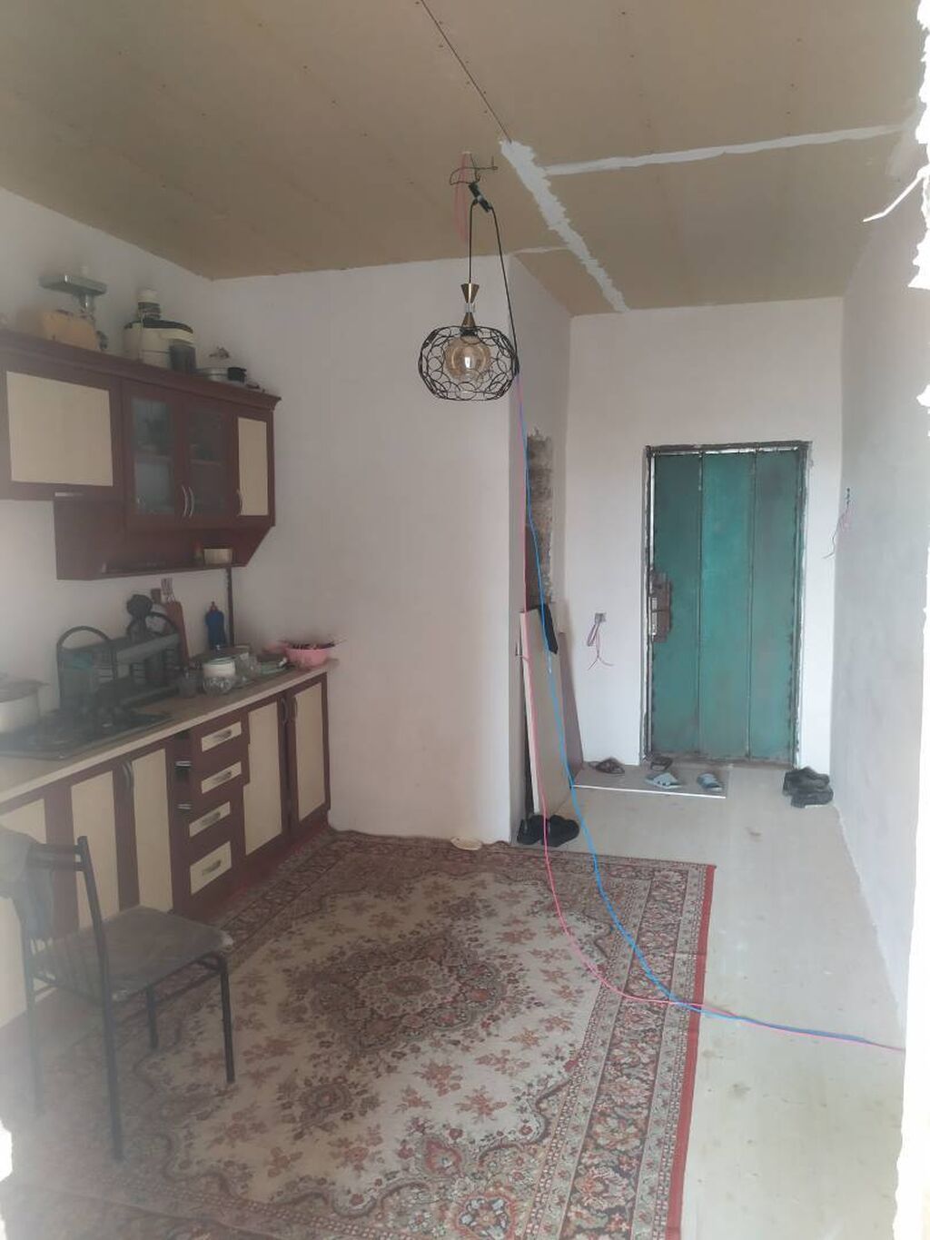 Binə 3 otaqlı, 87 kv. m, Orta təmir