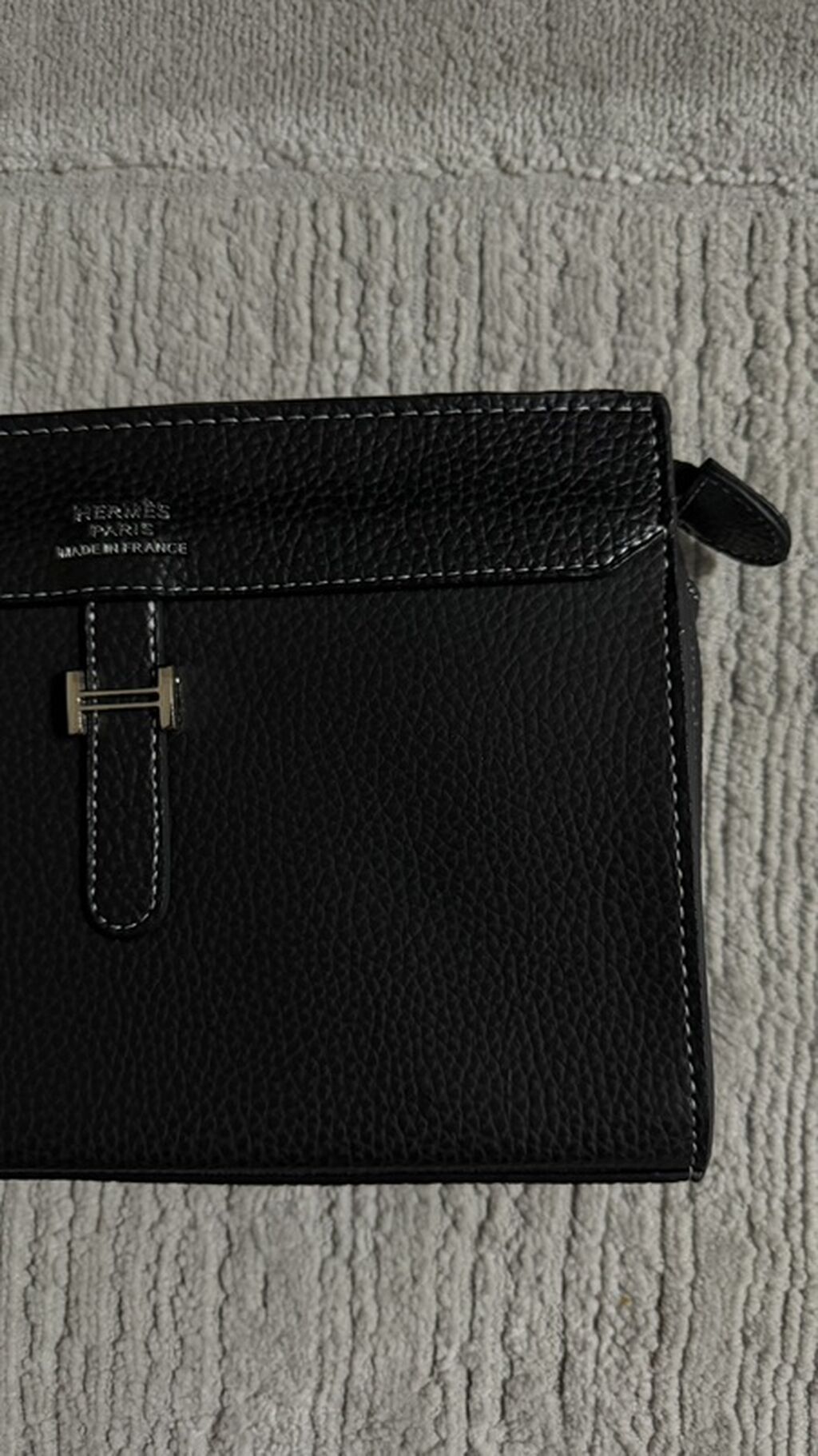 Черная кожаная клатч-сумка Hermes Paris, Made in France. Особенности: фото 2