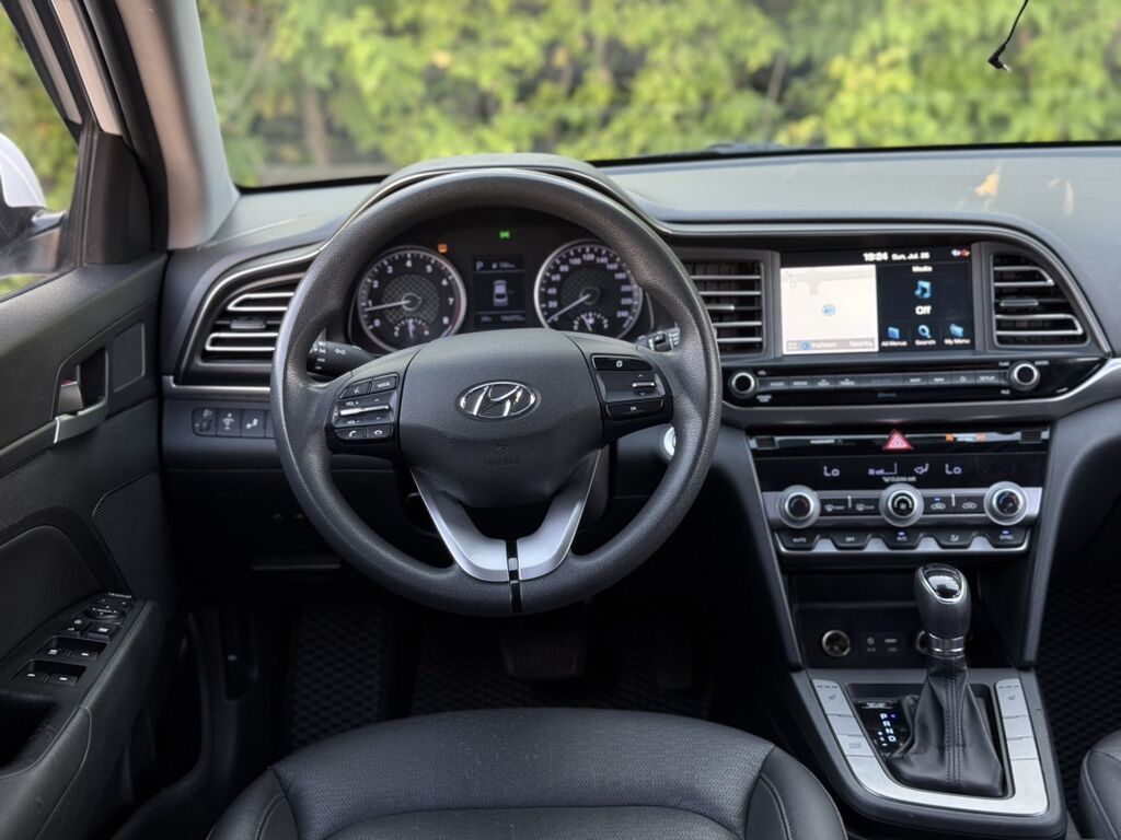 Hyundai Avante: 2019 г., 1.6 л, Вариатор, Бензин, Седан: фото 8