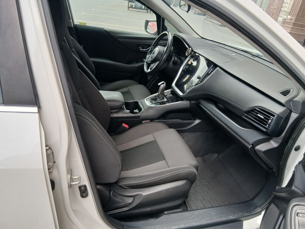 Subaru Outback: 2020 г., Универсал: фото 6