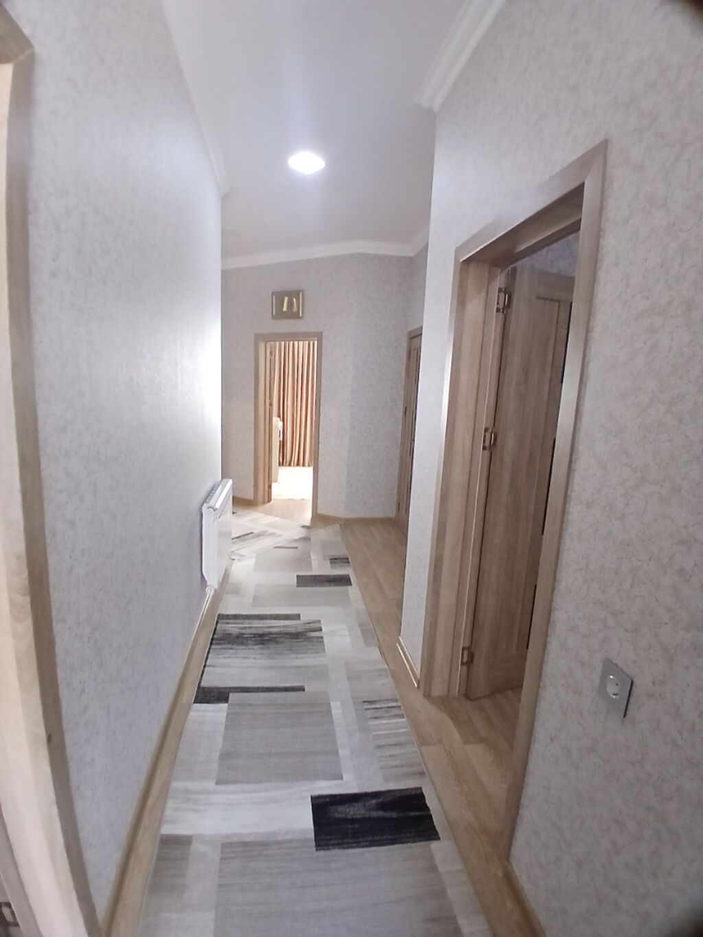 Hovsan yolu hovsan wosesine 6-7 deq mesafede Qum adasi rahat markete