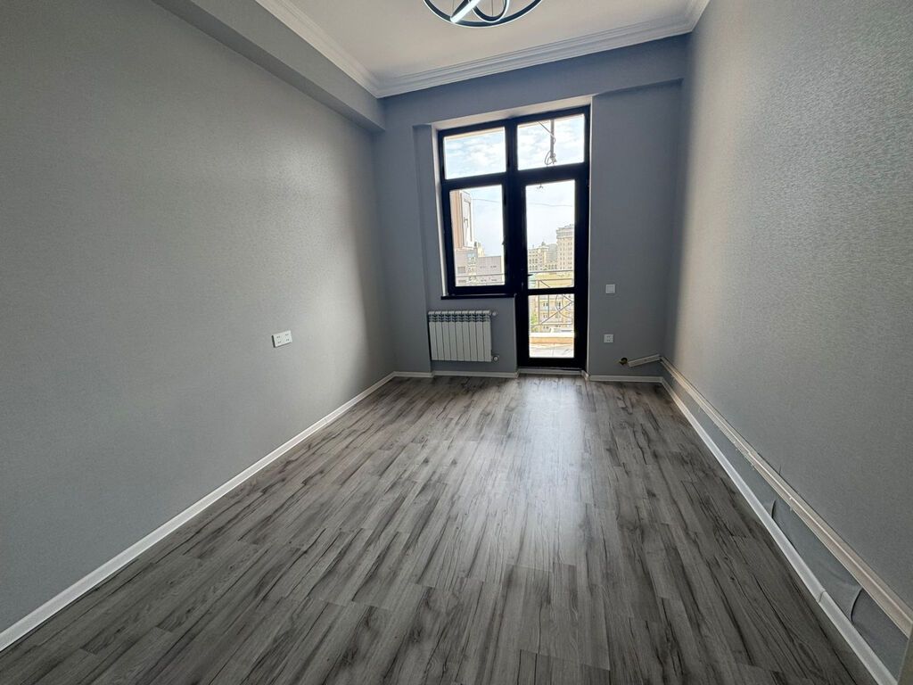 3 otaqlı, Yeni tikili, 90 kv. m